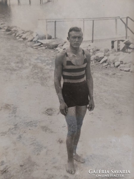 Régi férfi fotó vintage fénykép tengerpart korabeli fürdőruha
