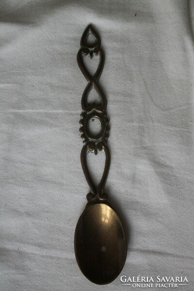 Byzantine-style spoon. Copper alloy work. Size: 20 cm.