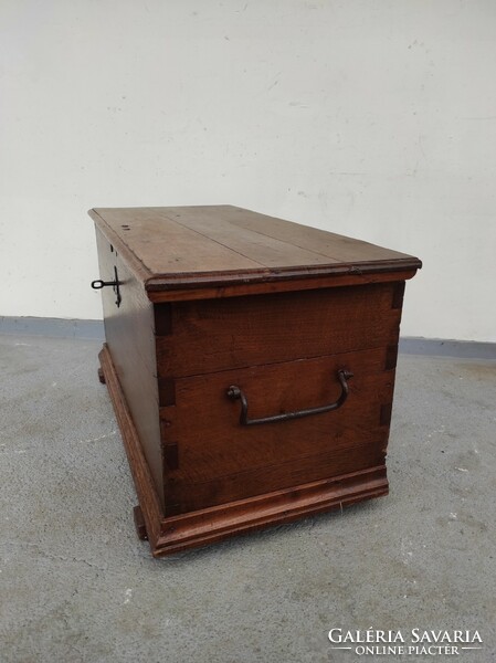 Antique Renaissance baroque furniture heavy hardwood wooden chest with key 18th - 19th century 838