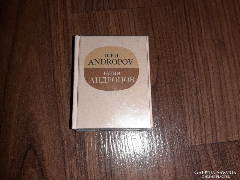 Andropov minikönyv