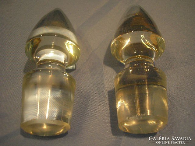 N16 Hatalmas súlyos nehéz antik palack dugók ritkaság 10 cm magasak egyben eladóak