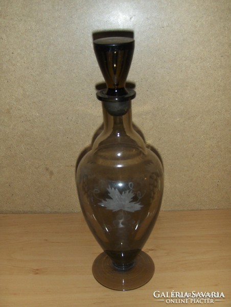 Ritka antik füstszínű ital kínáló üveg palack szőlőfürt csiszolt mintával (fp)