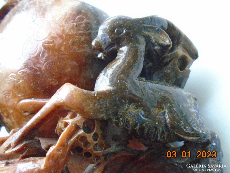 Magyar Dedikációval 1913-ból kínai kézzel faragott illatosító zsírkő szobor mitológiai állatokkal