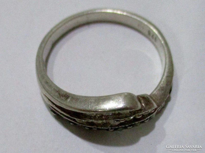 Szépséges régi  markazitos ezüstgyűrű