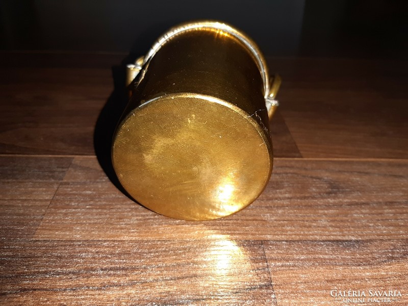 Bucket with copper handles