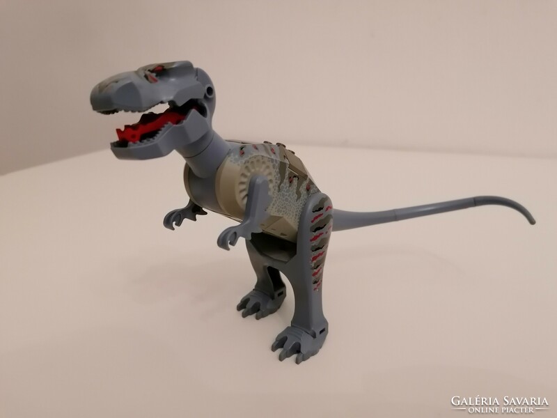 Lego dino from the 2001 dinosaurs series