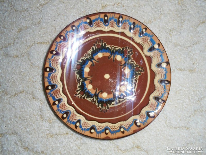 Népművészeti népi kézműves kerámia falitál fali tál tányér - 17.6 cm átmérő