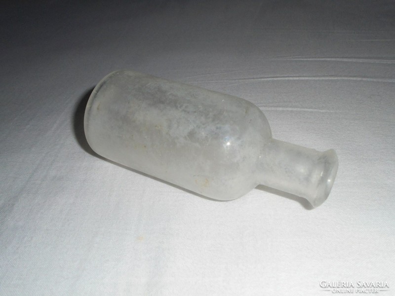 Antique small glass bottle - pharmacy medicine - 100 s.A. Signage - from the early 1900s