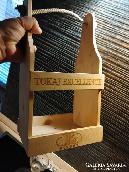 Tokaj excellence winery wooden wine drink holder