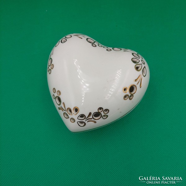 Anita ( Aquincum) porcelán szív alakú bonbonier