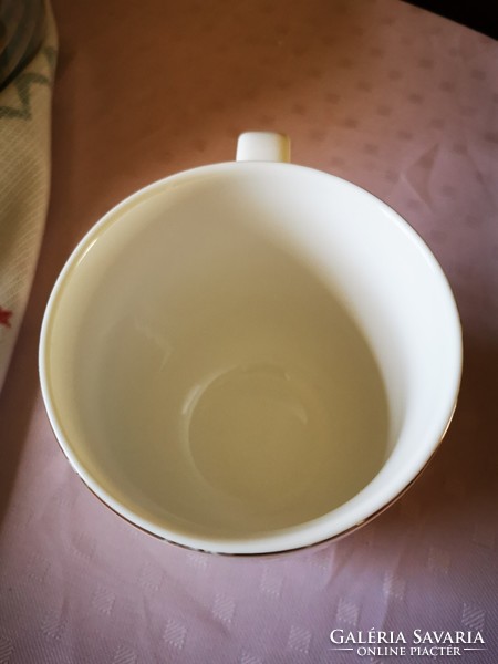 Large porcelain mug with children's pattern