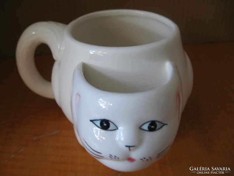 Kitten, cat-shaped mug with filter, sugar, spoon holder k & s