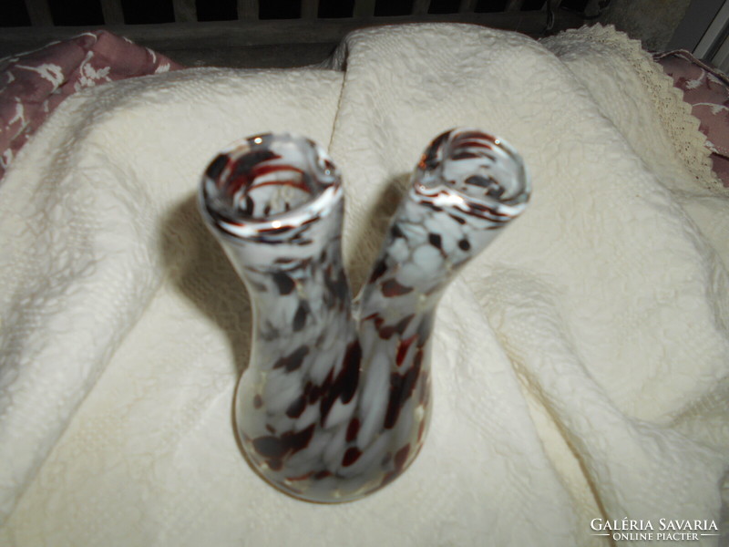 Cseh üveg  váza két szájú az anyagában kétszínű-nem festett 18  cm