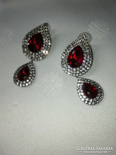 Amazingly beautiful earrings 9