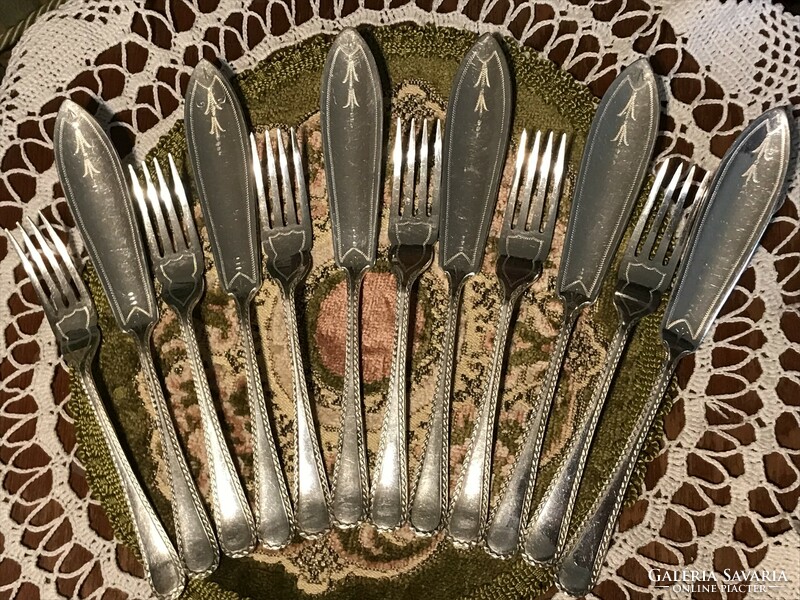 Beautiful Marked Silver Plated Antique Chiseled 6 Person Fish Knife and Fork Cutlery Set