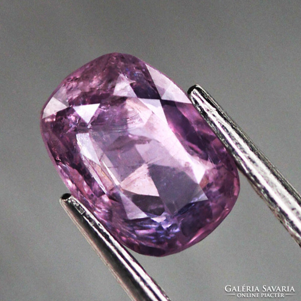 0.99 Ct. Unheated natural spinel