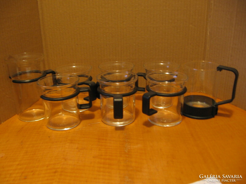 Pack of 8 retro bodum glasses with black rims