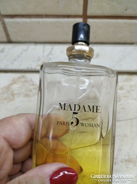 Madame 5 Paris Woman parfüm eladó!