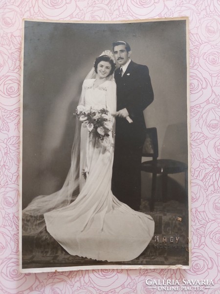 Old wedding photo, bride, groom, great marton photographer, studio photo of Kecskemét