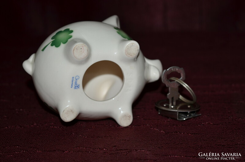 Goebel pig bushing with its own key (dbz 00107)