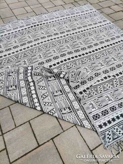 Modern design hand-woven carpet in good condition. Negotiable.