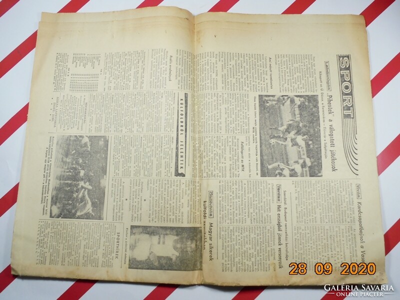 Old retro newspaper - people's freedom - May 30, 1972 - XXX. Grade 125. Number for birthday