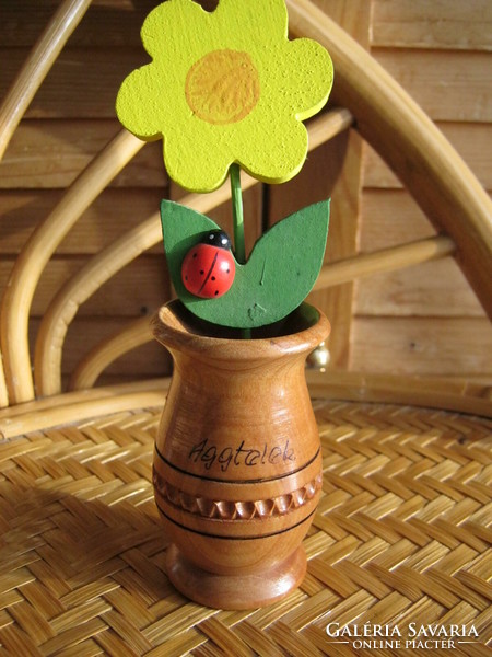 Aggtelek memorial wooden vase with flowers