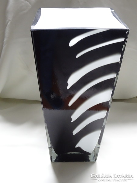 Beautiful art deco thick heavy Viennese double layer vase.