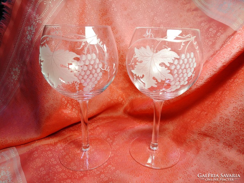 Polished glass stemmed wine glass with year and Zoli inscriptions