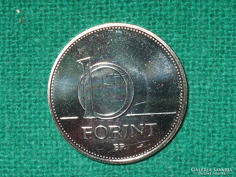 10 Forint 2012 ! Nem Volt Forgalomban ! Verdefényes !