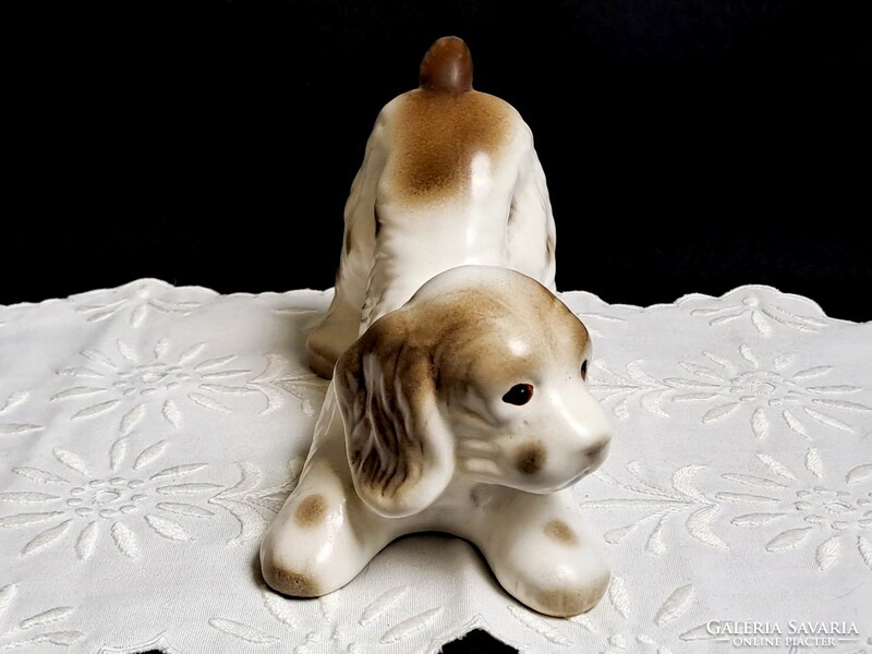 Very cute porcelain dog, dog 13 x 18 cm