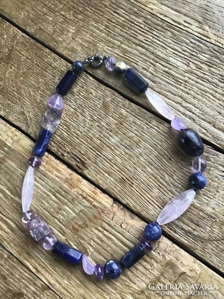 Mineral necklace (fluorite, amethyst, rose quartz, sodalite)