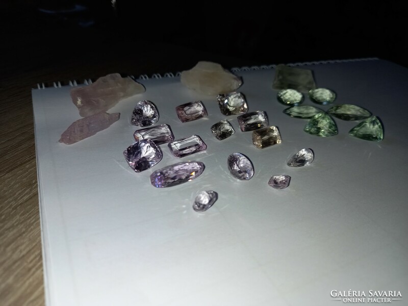 Afghan kunzite gemstone cut set in one 5 ct - up to 18