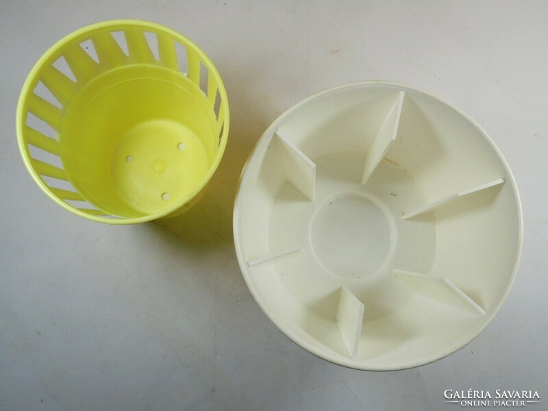 Retro old two-piece plastic dripper cutlery holder storage kitchen tool - approx. 1970s-80s