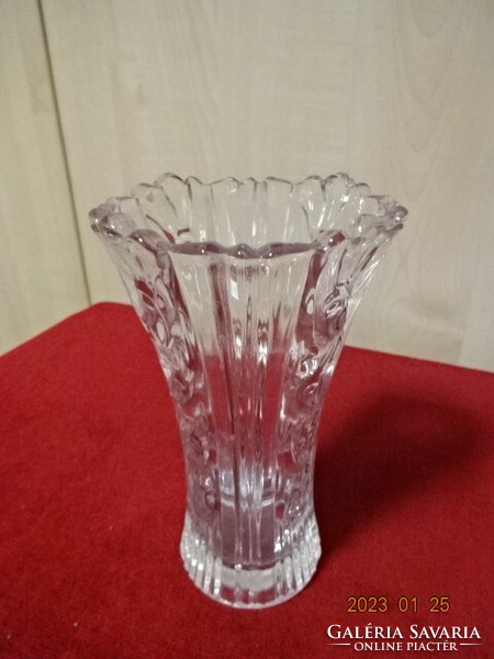Fehér üveg váza, magassága 15 cm, felső átmérője 9 cm. Vanneki! Jókai.