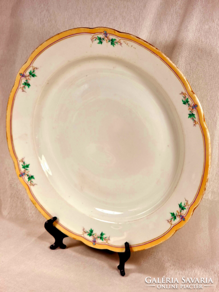 Hand-painted. Porcelain offering bowl, hüttl tivadar Budapest marked xx. From the first half of Szd.