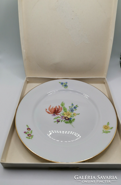Höchst gilded decorative plate