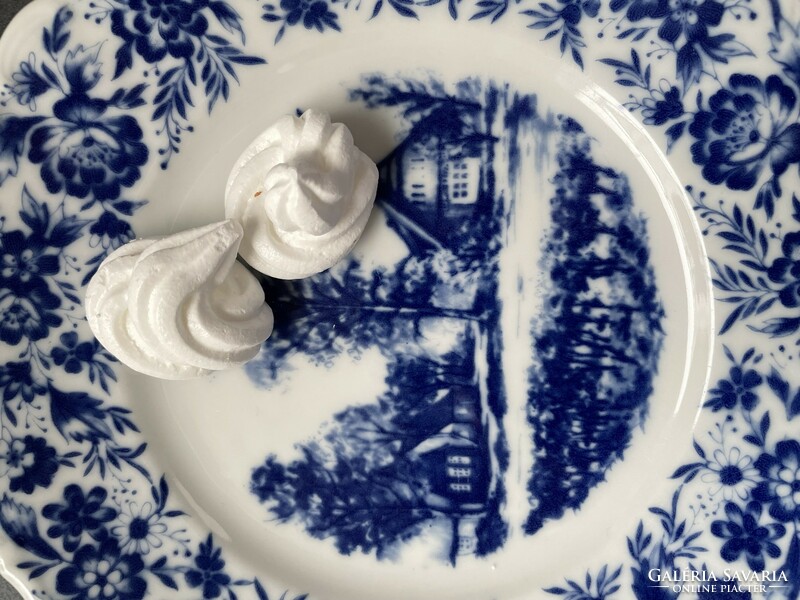 Beautiful blue Seltmann Weiden Bavarian cake plate with a rural scene