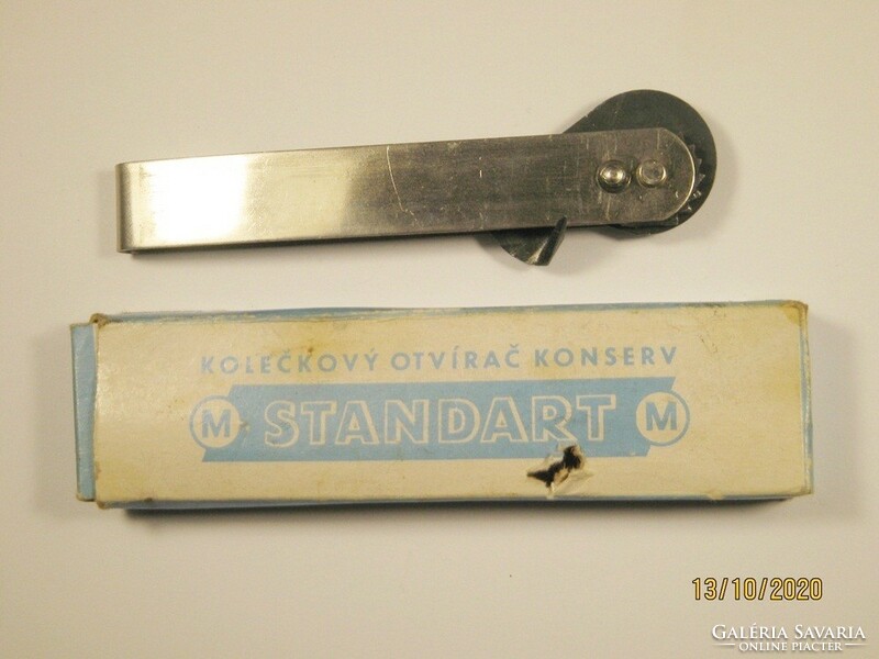 Retro can opener Czechoslovak manufacture in its own paper box - from the 1970s-1980s