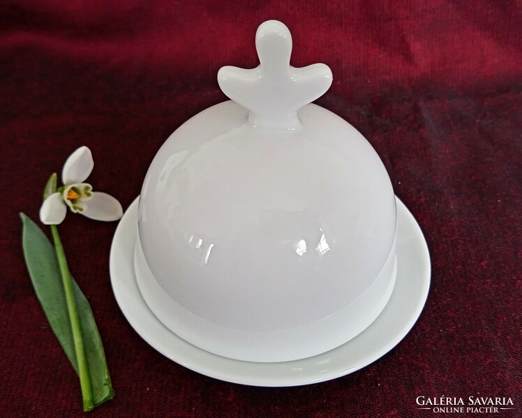 White porcelain small butter dish 9x9cm