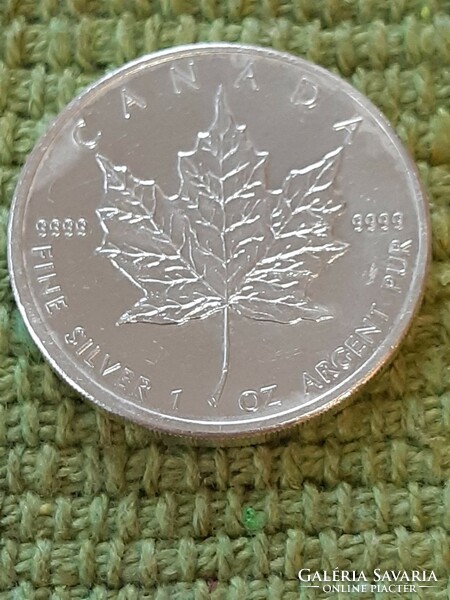 1 unciás nagyon (999.9) ezüst. Kanadai 5 dollár.