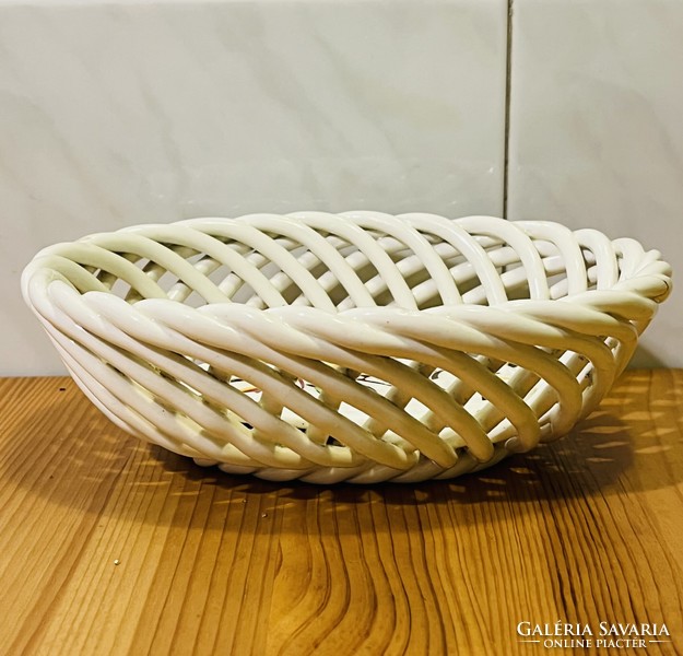 Kispet openwork, oval basket bowl