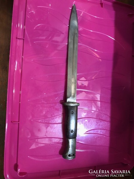 Police bayonet, in very good condition, size 45 cm, for collectors.