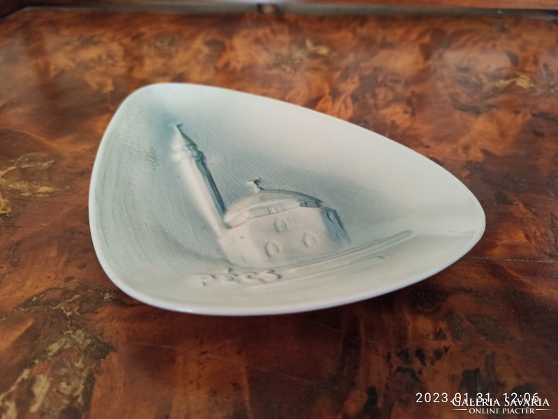 Art deco zsolnay bowl is flawless