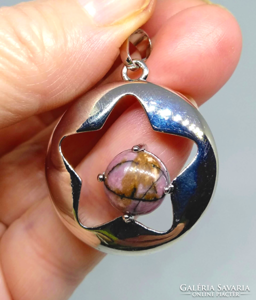 Rhodonite pendant with star socket 240