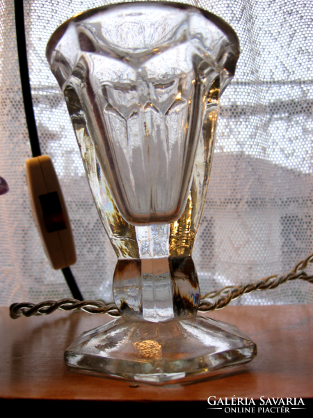 Bieder thick-walled base violet vase, brandy glass, 6 square