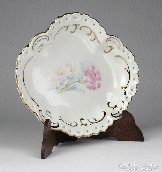 1M206 old carnation decorated aquincum porcelain bowl bowl decorative bowl 13.5 Cm
