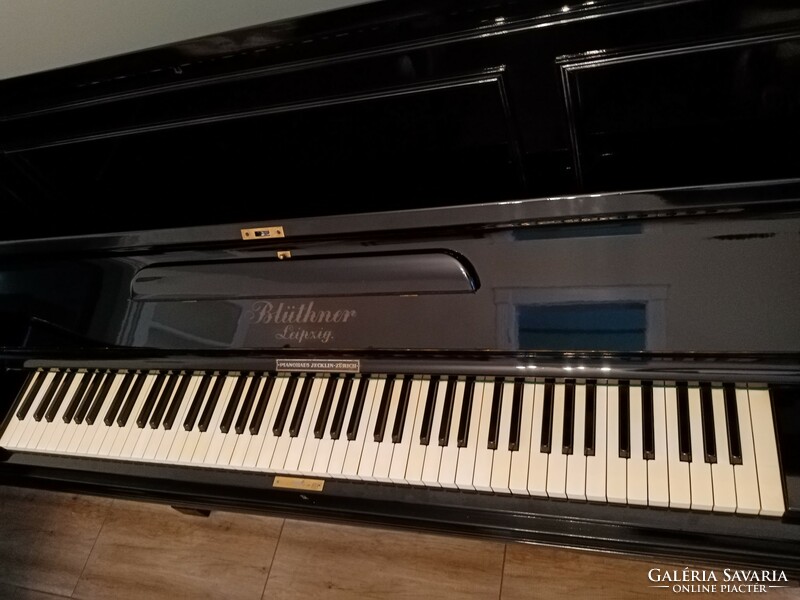 Blüther koncert pianinó, zongora teljeskörűen felújítva!