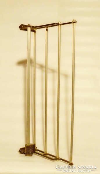 Alumínium retro fogas.