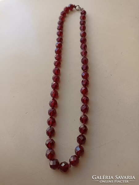 Beautiful antique garnet necklace